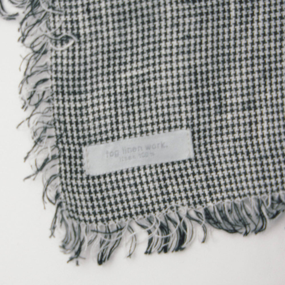 トゥズ　フリンジスカーフ