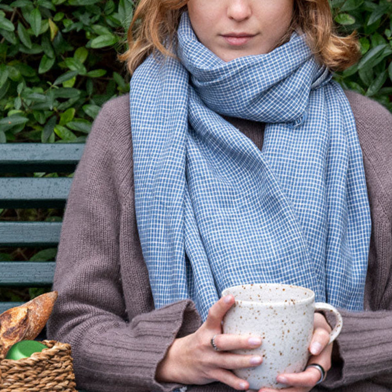 トゥズ　フリンジスカーフ