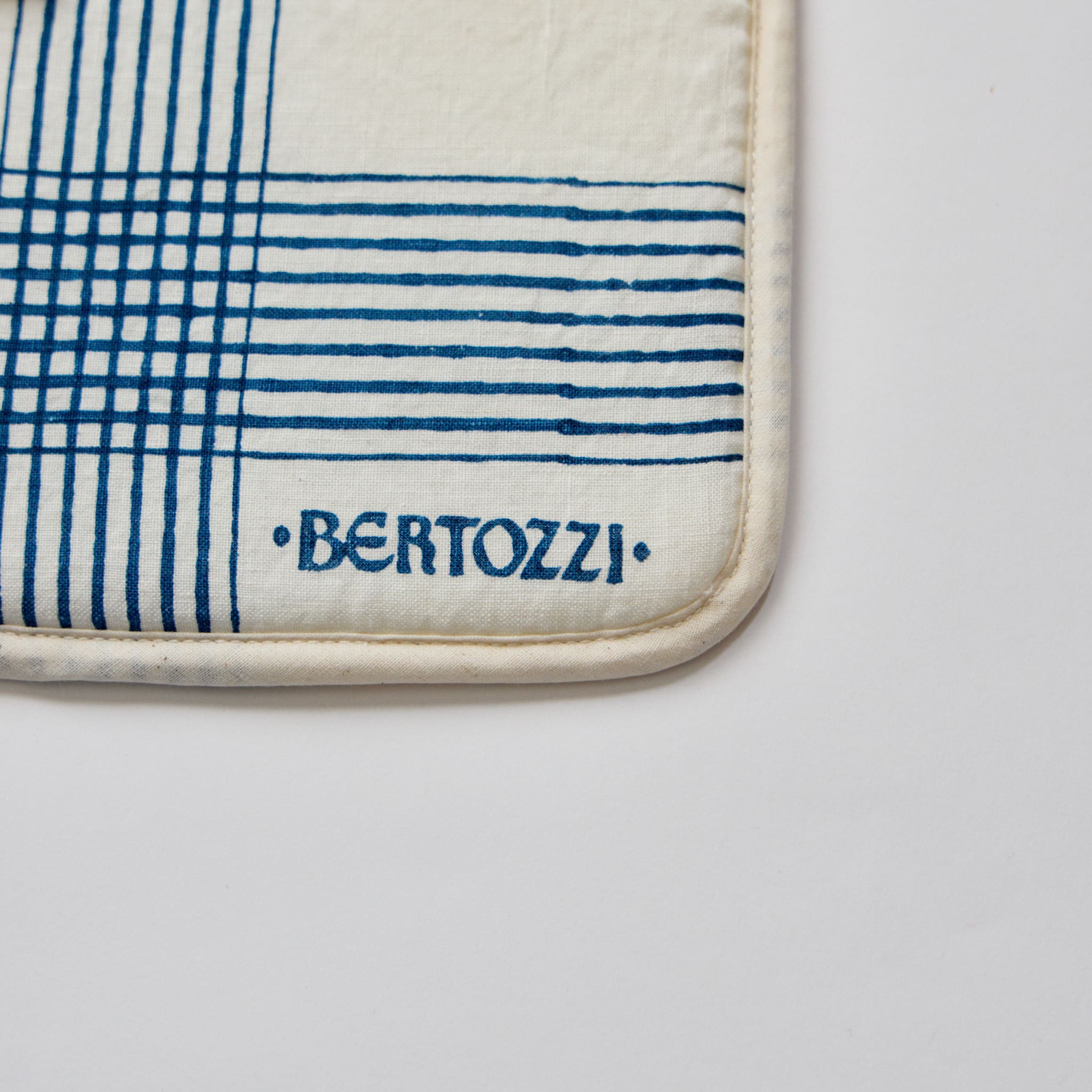 BERTOZZI｜ベルトッツィ ポットホルダー