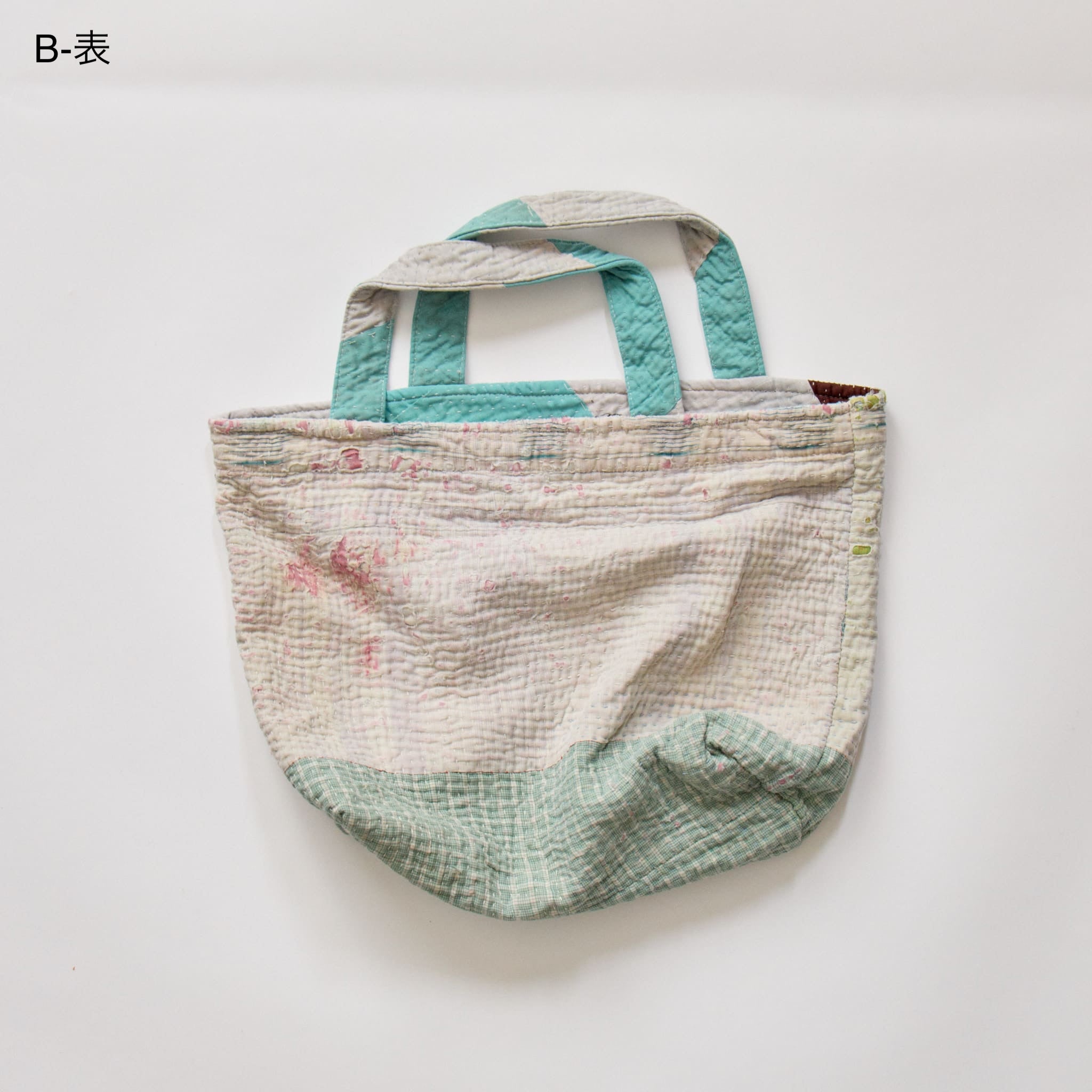 カビーアトート