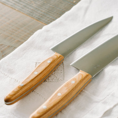 まっすぐな包丁｜ペティナイフ