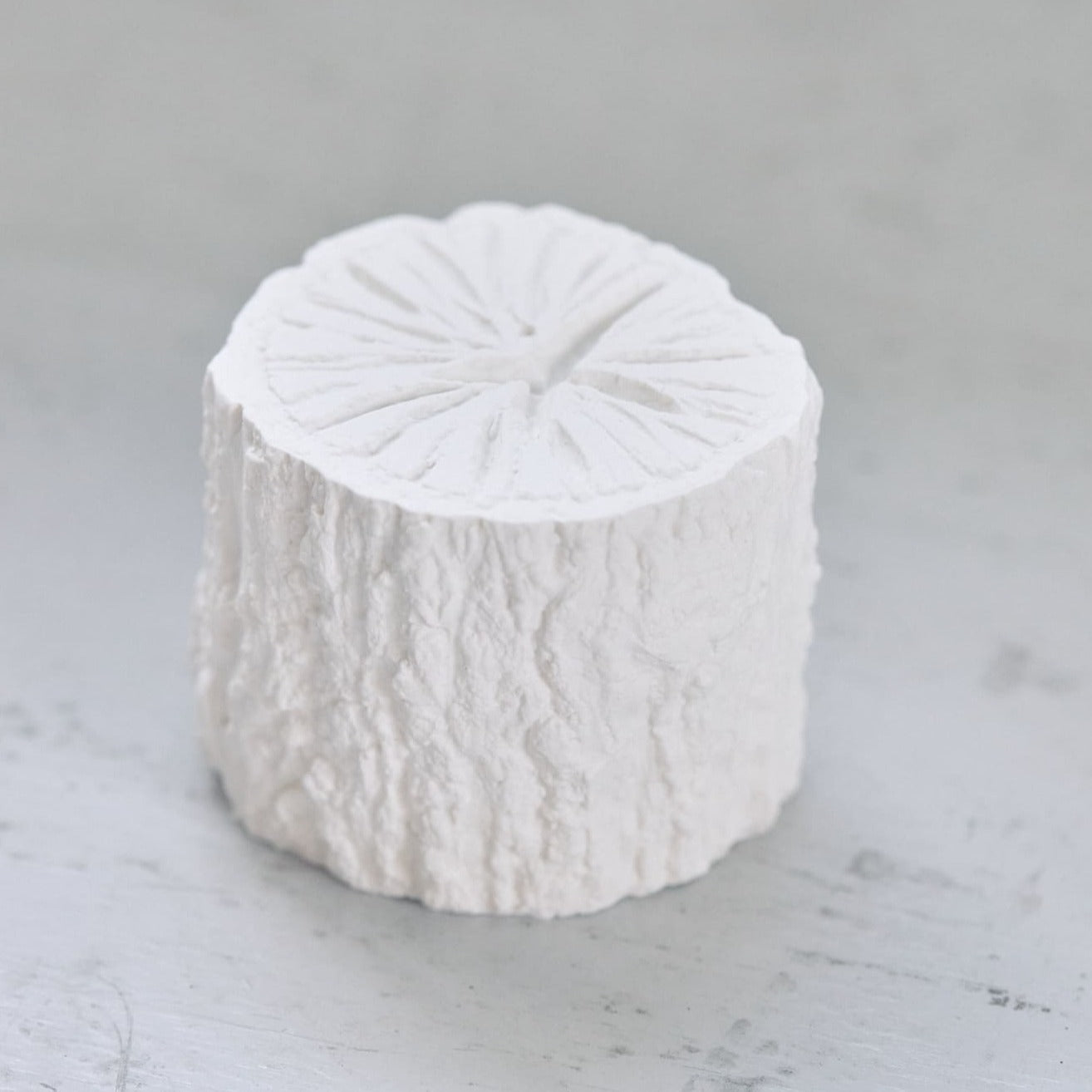 porcelain aroma stone KIKUSUMI