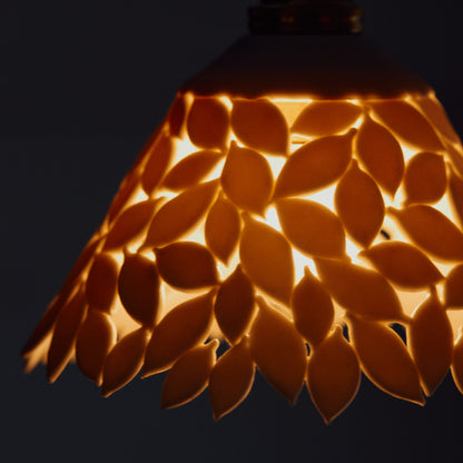 柴山香織 照明&quot;leaf light&quot;