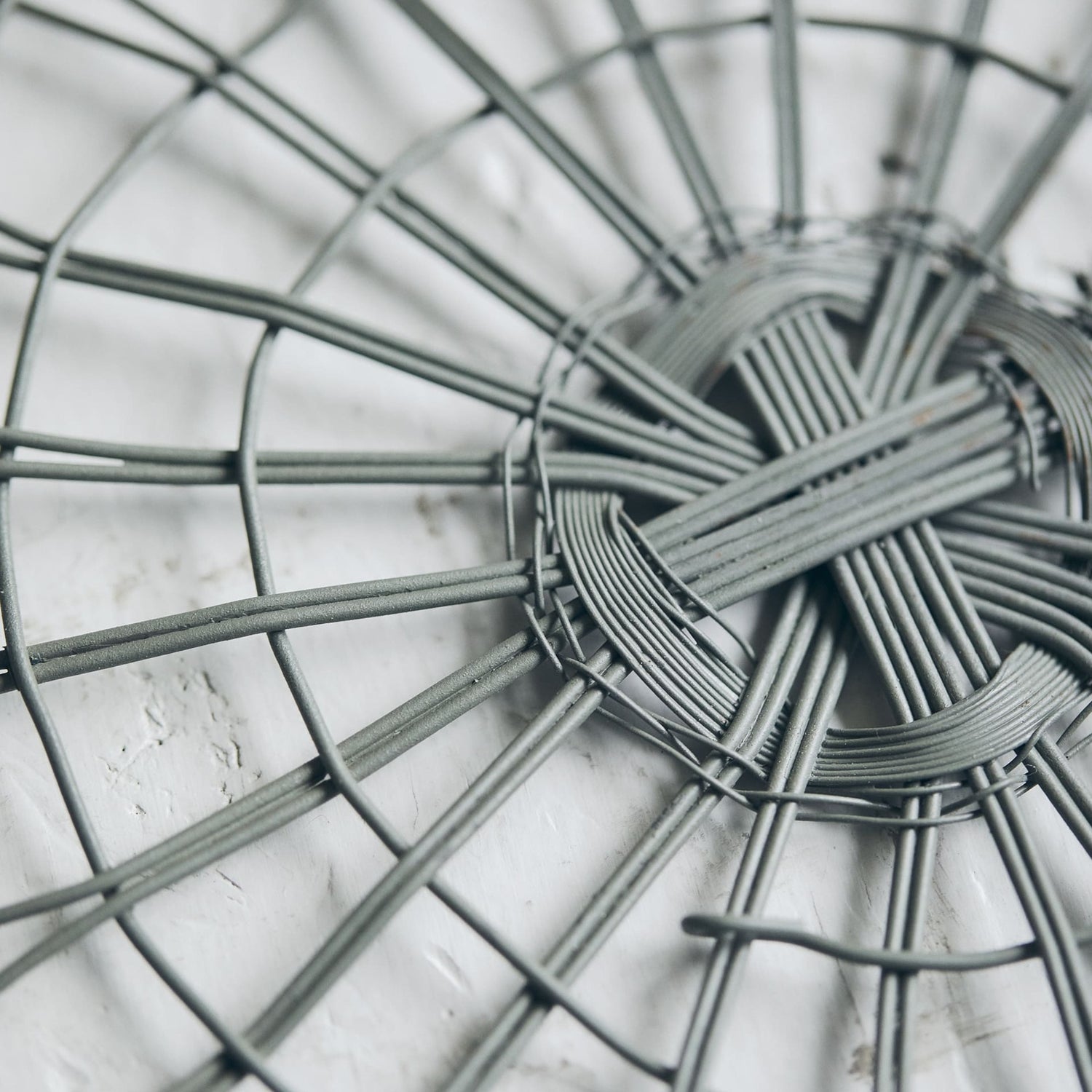 ワイヤーバスケット